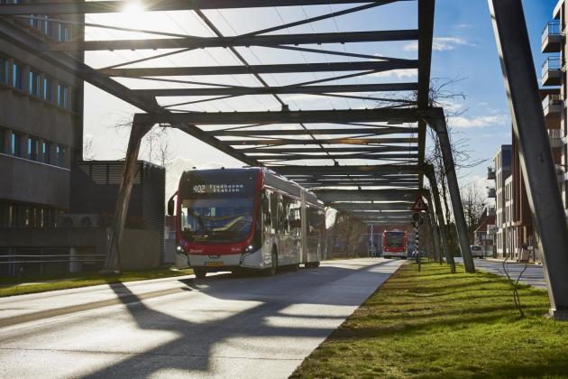 1.000.000 elektrische kilometers in Eindhoven. VDL feliciteert Hermes met elektrische mijlpaal